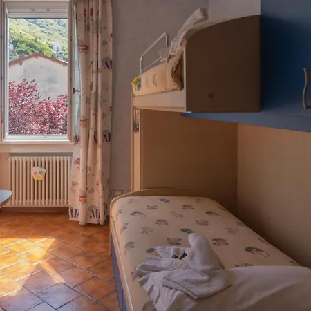 Appartement Emys Apartment On The Lake